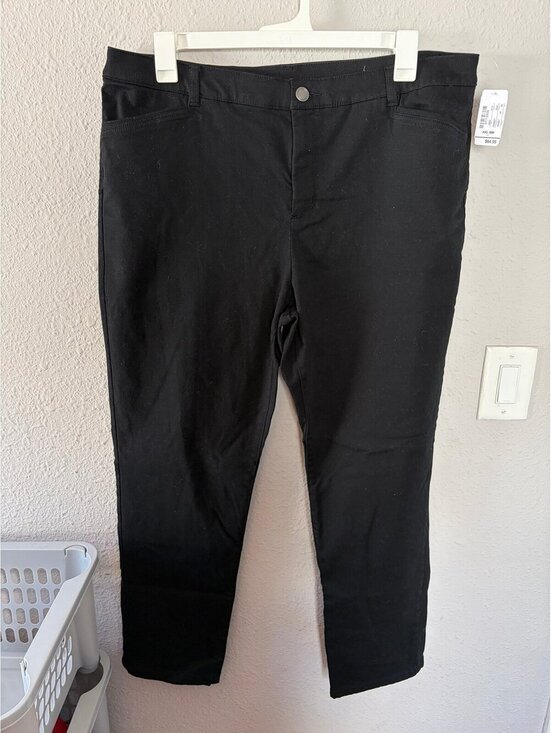 CJ Banks Pants - NWT CJ Banks Signature Slimming Black Straight Pant size Average 20W. $65 retail